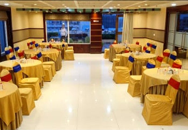 banquet_refined_650x450